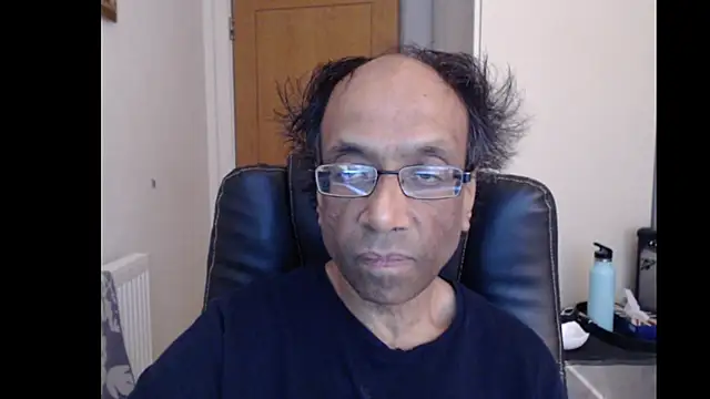 Snapshot of rauncher1 chatting on 4, 6, 2026 rauncher1 online show from 4, 6, 2026
