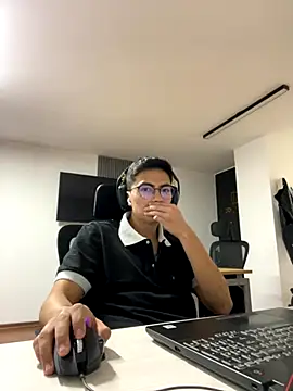 Snapshot of jean283829 chatting on 21, 11, 2025 jean283829 online show from 21, 11, 2025