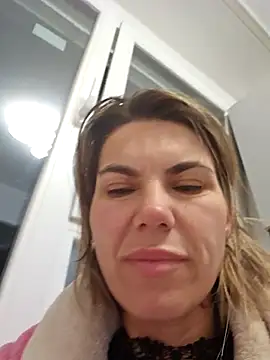 Snapshot of FeliciaKrige chatting on 28, 4, 2026 FeliciaKrige online show from 28, 4, 2026