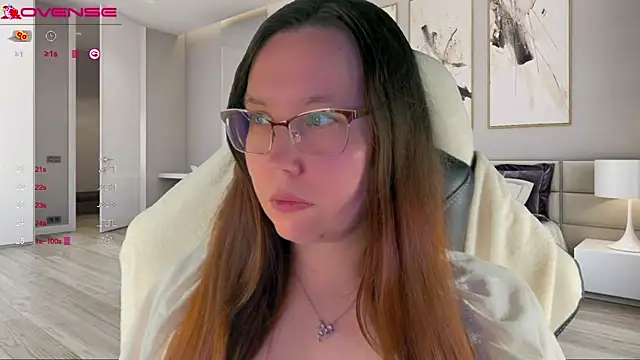 Snapshot of Victoria_Romans chatting on 27, 9, 2025 Victoria Romans online show from 27, 9, 2025