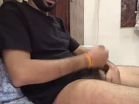 Snapshot of brownie_cake_cb chatting on 6, 4, 2026 brownie cake cb online show from 6, 4, 2026