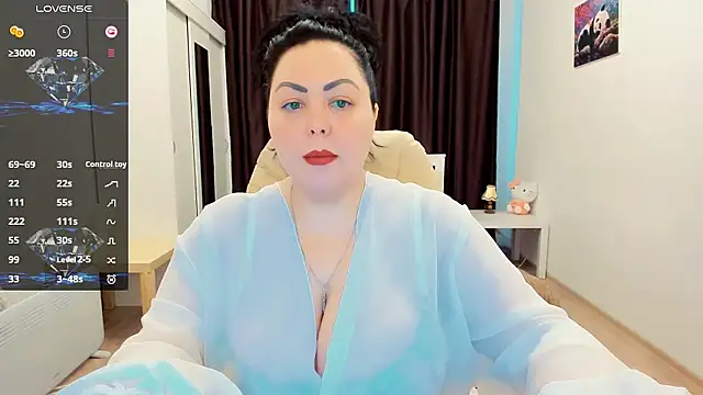 Nina Hopper online show from 13, 3, 2025