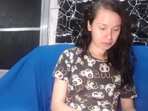 Snapshot of Venusluxodomme chatting on 12, 7, 2026 Venusluxodomme online show from 12, 7, 2026