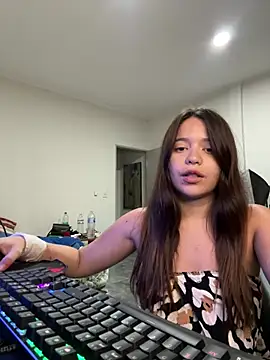 Snapshot of kiarafonseca_ chatting on 23, 12, 2024 kiarafonseca online show from 23, 12, 2024