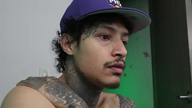 trieone online show from 5, 12, 2025