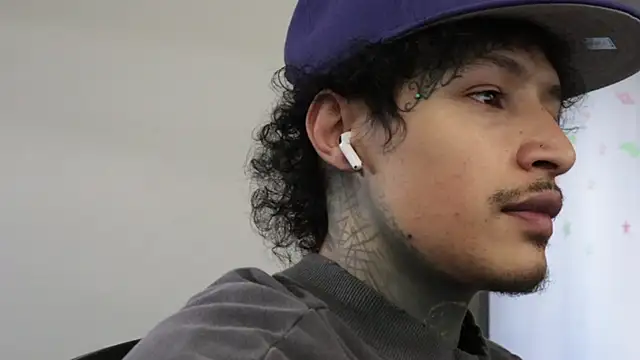 trieone online show from 17, 12, 2025