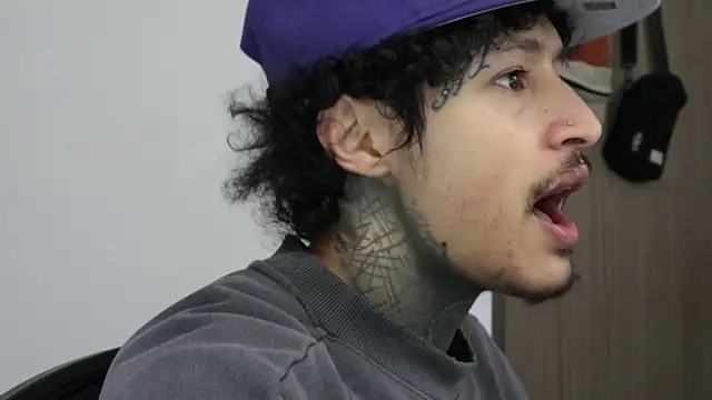 trieone online show from 25, 2, 2026