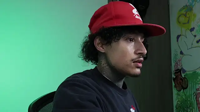 trieone online show from 10, 4, 2026