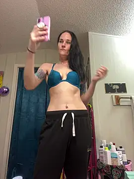 lolabunny9 online show from 9, 2, 2025