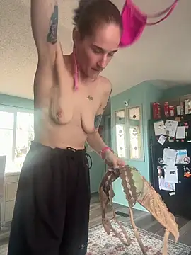 lolabunny9 online show from 3, 12, 2025