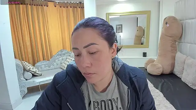 gaby trent online show from 25, 3, 2026