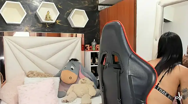 Snapshot of ximena_slut_21 chatting on 19, 12, 2024 ximena slut 21 online show from 19, 12, 2024