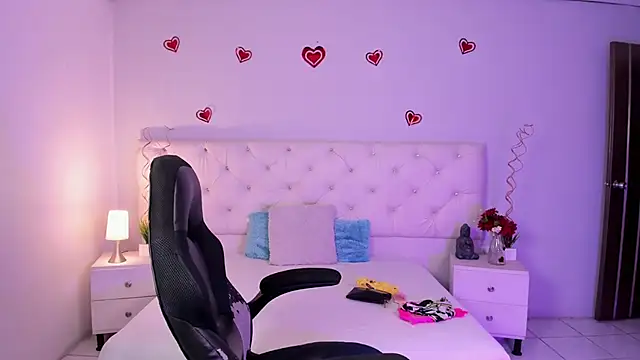 Snapshot of ximena_slut_21 chatting on 27, 2, 2025 ximena slut 21 online show from 27, 2, 2025