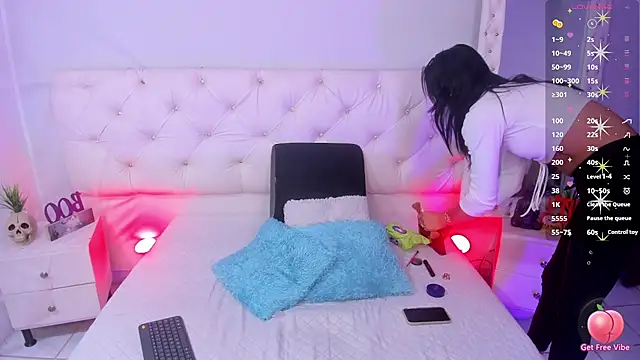 Snapshot of ximena_slut_21 chatting on 9, 10, 2025 ximena slut 21 online show from 9, 10, 2025