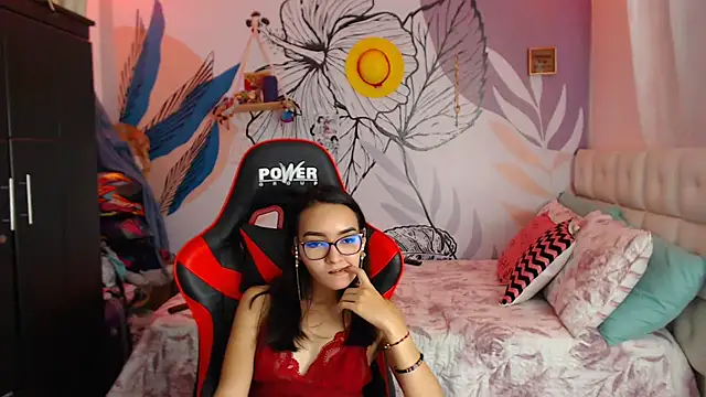 LinzyBaner online show from 14, 1, 2025