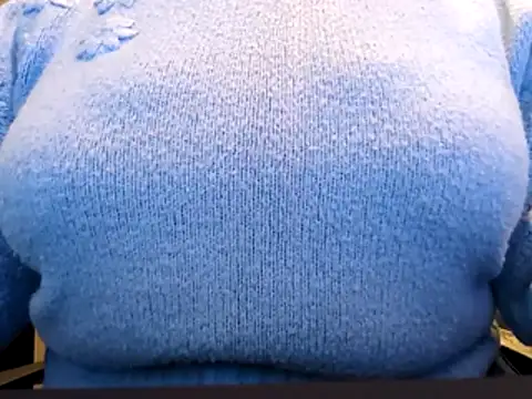 Snapshot of SensualATease chatting on 24, 10, 2025 SensualATease online show from 24, 10, 2025