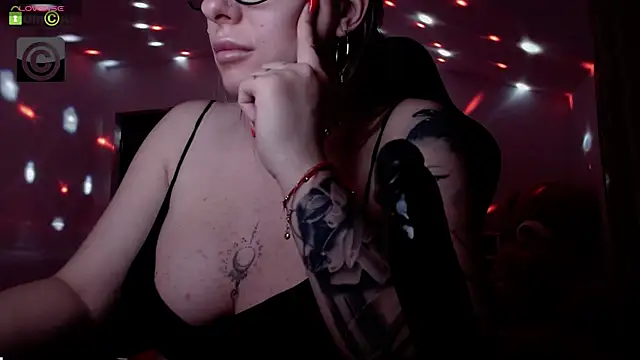 SonyaDevon online show from 14, 1, 2025