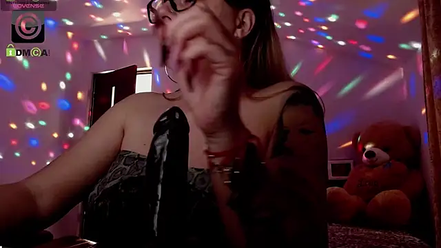 SonyaDevon online show from 20, 3, 2025