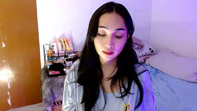 SweetLilly 18 online show from 19, 10, 2025