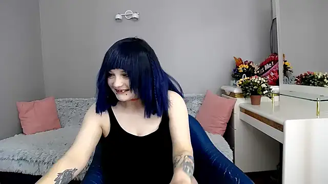 Snapshot of Estheri chatting on 2, 6, 2026 Estheri online show from 2, 6, 2026