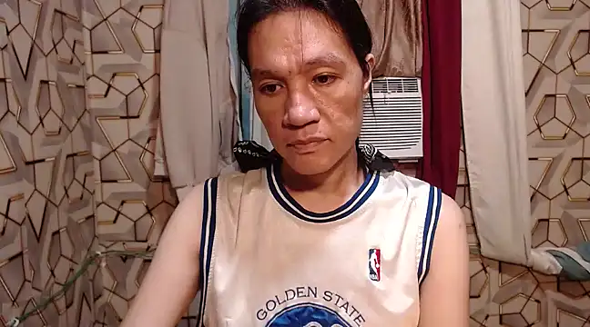 Snapshot of tshugecumxxx chatting on 25, 1, 2025 tshugecumxxx online show from 25, 1, 2025