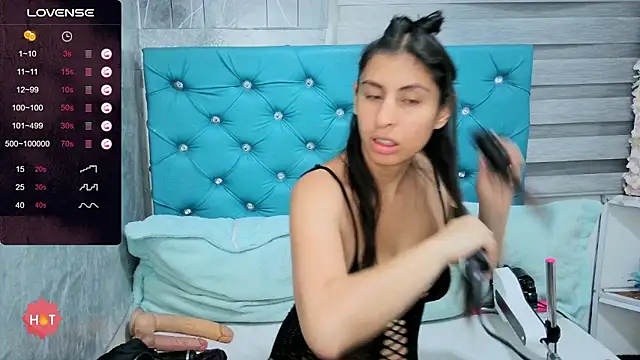 MAARYMOON online show from 13, 1, 2026