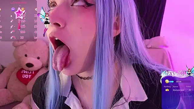 Snapshot of KuroChan420 chatting on 3, 3, 2025 KuroChan420 online show from 3, 3, 2025