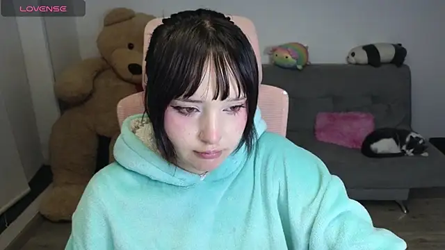 Snapshot of KuroChan420 chatting on 2, 7, 2026 KuroChan420 online show from 2, 7, 2026