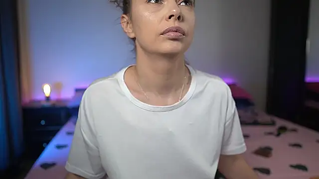 Snapshot of TiffanyPierce chatting on 25, 11, 2025 TiffanyPierce online show from 25, 11, 2025