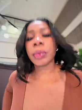 Snapshot of Belle___ chatting on 1, 5, 2026 Belle online show from 1, 5, 2026