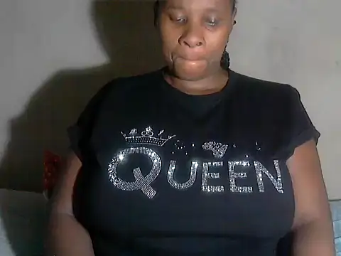 Snapshot of Choco-Coco10 chatting on 6, 11, 2025 Choco-Coco10 online show from 6, 11, 2025