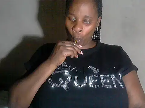 Snapshot of Choco-Coco10 chatting on 6, 11, 2025 Choco-Coco10 online show from 6, 11, 2025