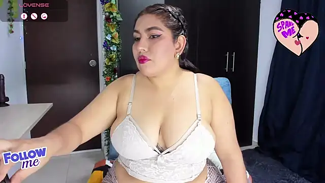 ElikoLanny  online show from 22, 3, 2026