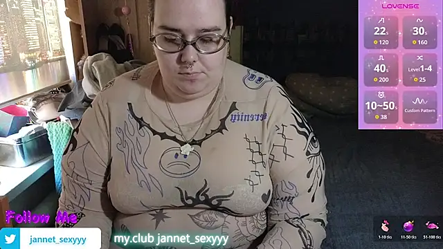 Snapshot of JannetPie chatting on 17, 7, 2026 JannetPie online show from 17, 7, 2026