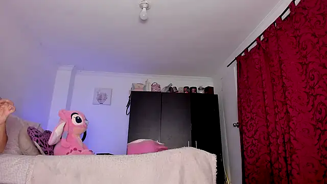 AlondraDiossa03 online show from 26, 1, 2025