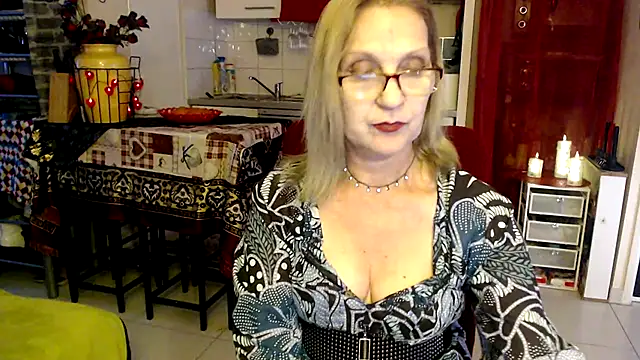 Snapshot of Ala-N-Dala chatting on 11, 2, 2026 Ala-N-Dala online show from 11, 2, 2026