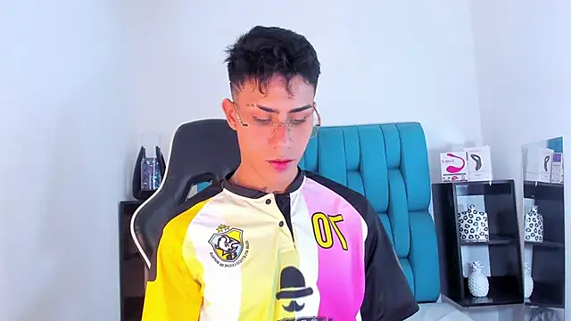 AlanNaughty online show from 29, 1, 2025