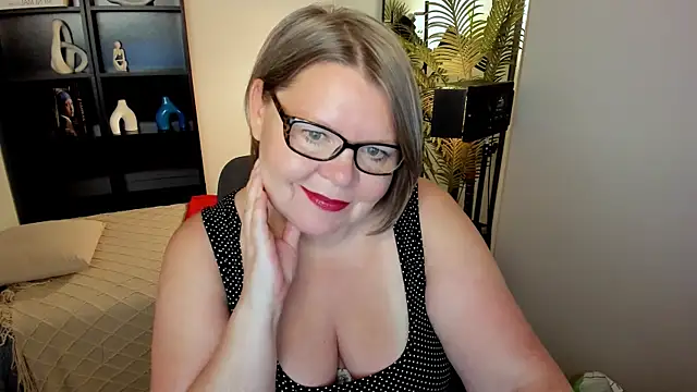 Shannonshine online show from 9, 7, 2026