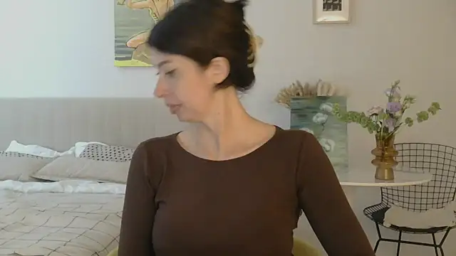 Snapshot of WhiteQueen888 chatting on 23, 6, 2026 WhiteQueen888 online show from 23, 6, 2026