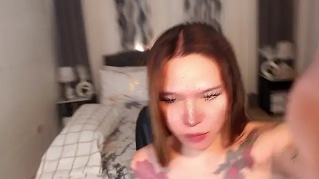 Evalyn Shemale online show from 10, 2, 2026