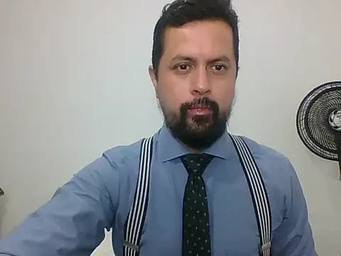 Snapshot of TRIISTAN_KING10 chatting on 4, 12, 2024 TRIISTAN KING10 online show from 4, 12, 2024