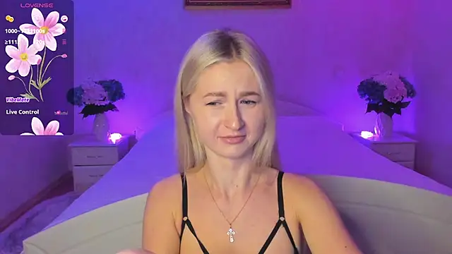 AnnaCarrera online show from 27, 10, 2025