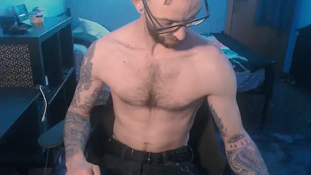 SexxxyLouis online show from 1, 3, 2025