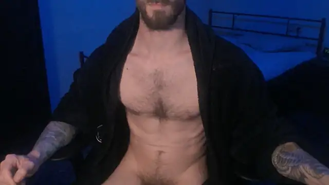 SexxxyLouis online show from 9, 3, 2025