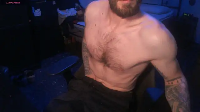 SexxxyLouis online show from 22, 9, 2025