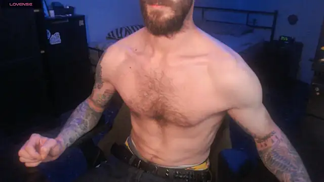 SexxxyLouis online show from 28, 9, 2025