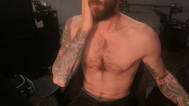 SexxxyLouis online show from 2, 3, 2026