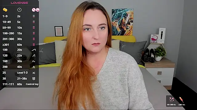 BabeLessi online show from 24, 10, 2025