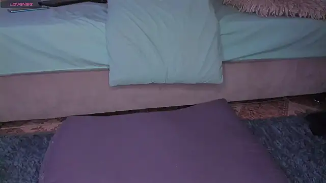 Secret chells online show from 3, 2, 2025