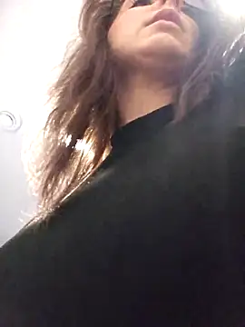 LilyOrion online show from 22, 4, 2026